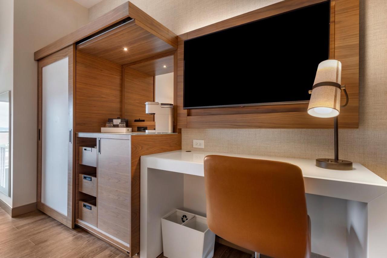 Cambria Hotel Columbia Downtown The Vista Bagian luar foto