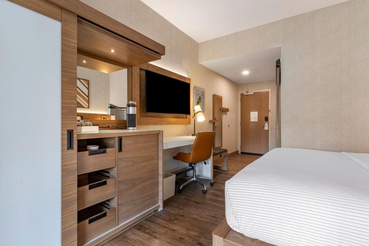 Cambria Hotel Columbia Downtown The Vista Bagian luar foto