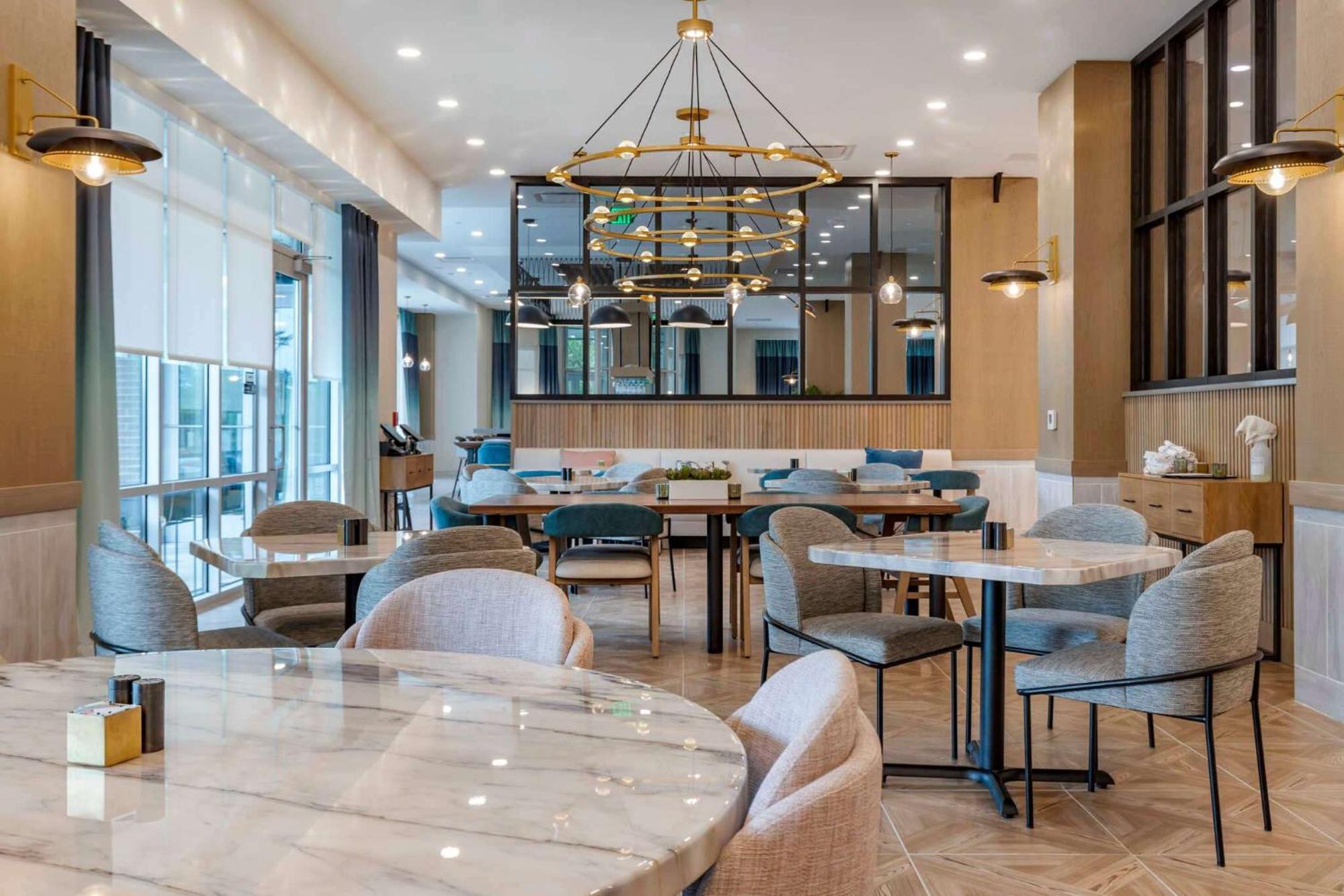 Cambria Hotel Columbia Downtown The Vista Bagian luar foto