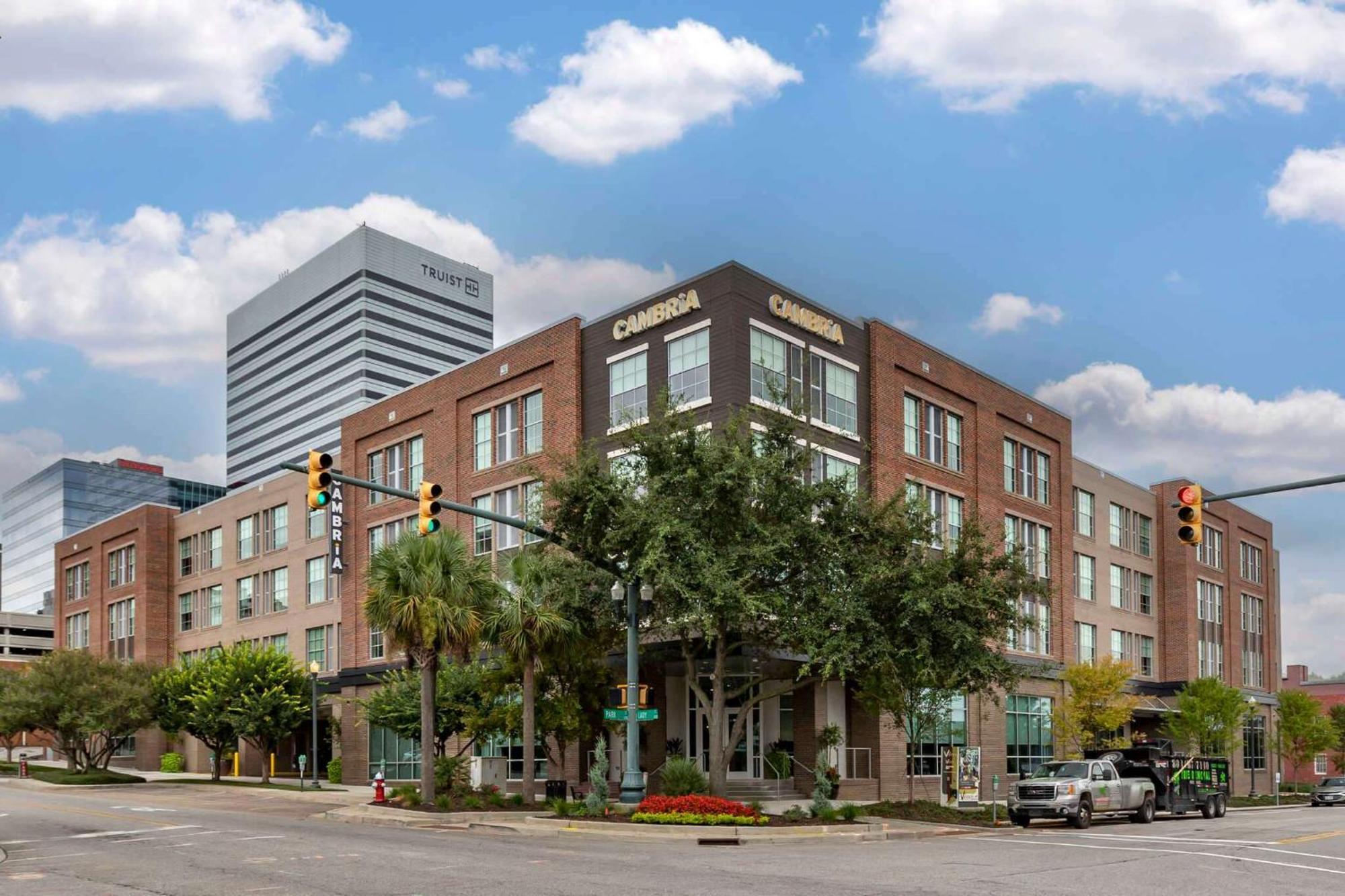 Cambria Hotel Columbia Downtown The Vista Bagian luar foto