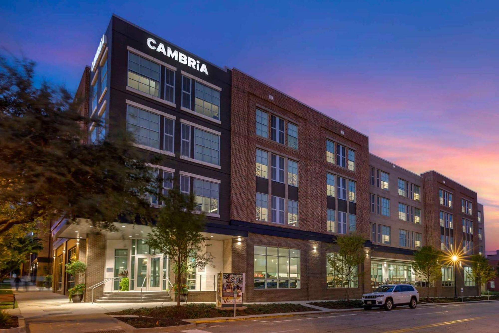 Cambria Hotel Columbia Downtown The Vista Bagian luar foto